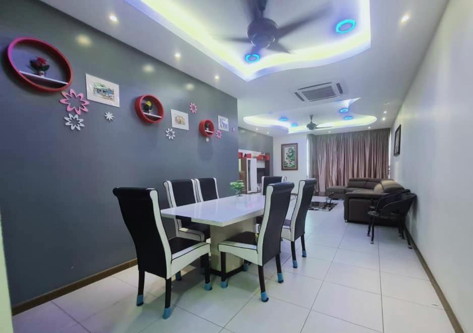 Sekinchan Seaview Homestay 7 High View מראה חיצוני תמונה