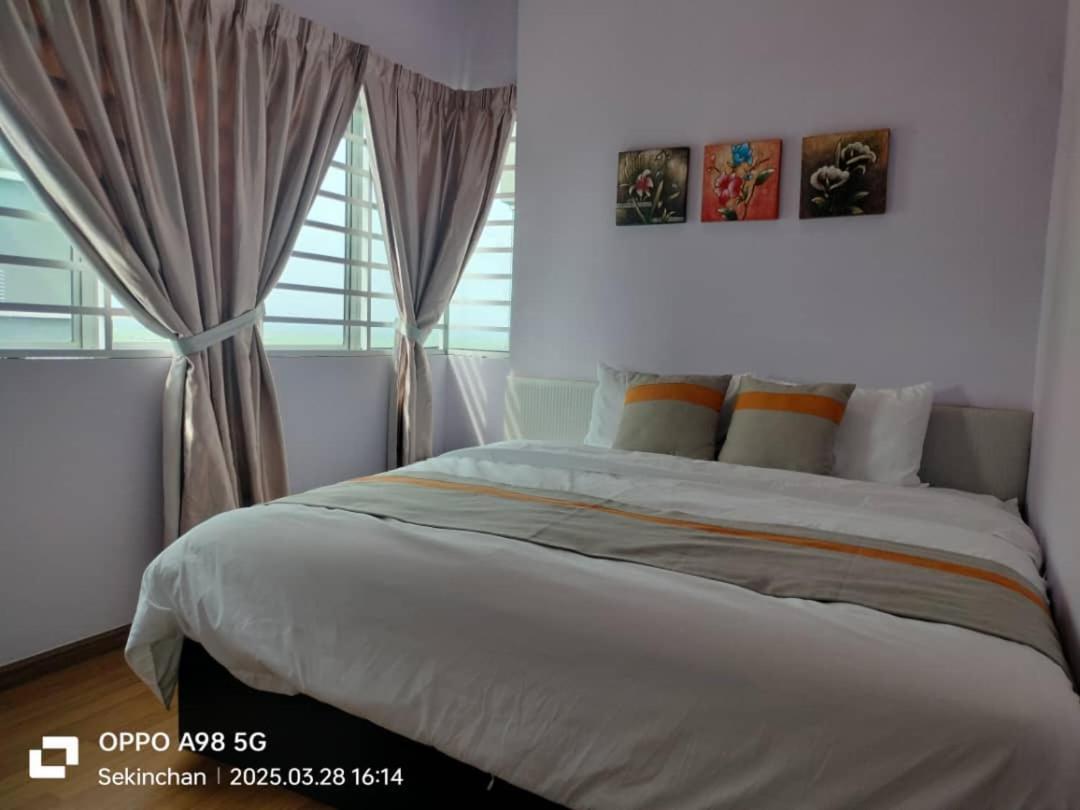 Sekinchan Seaview Homestay 7 High View מראה חיצוני תמונה