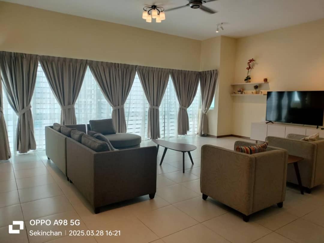 Sekinchan Seaview Homestay 7 High View מראה חיצוני תמונה